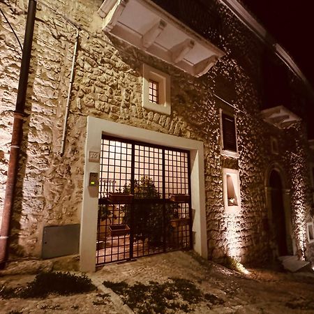 Le Camere Dell'Emiro Castronuovo di Sicilia Eksteriør billede